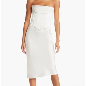 NWTS ! Ivory House of CB Dress